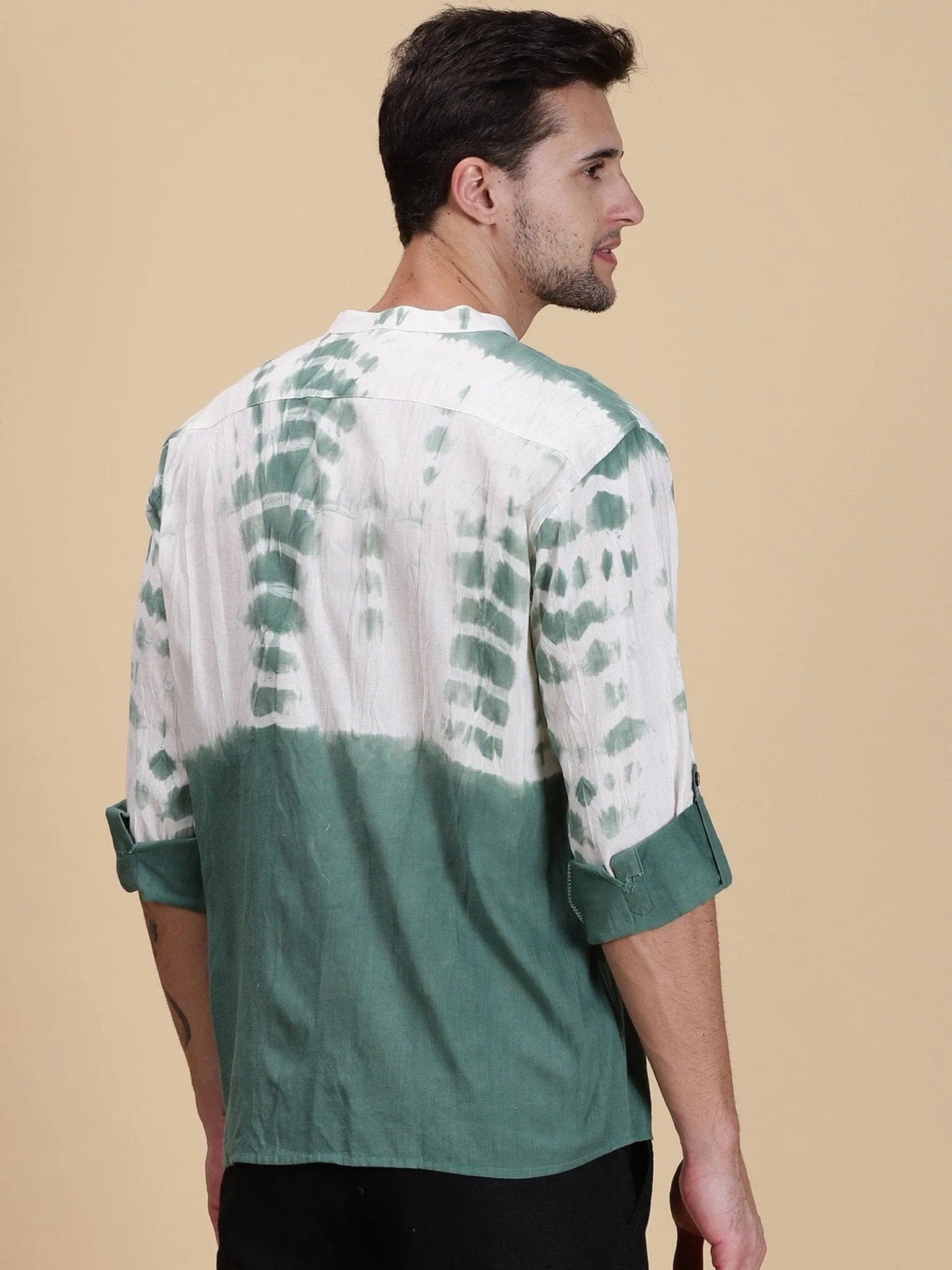 Bottle Green Men Tie Dye Cotton Shirt