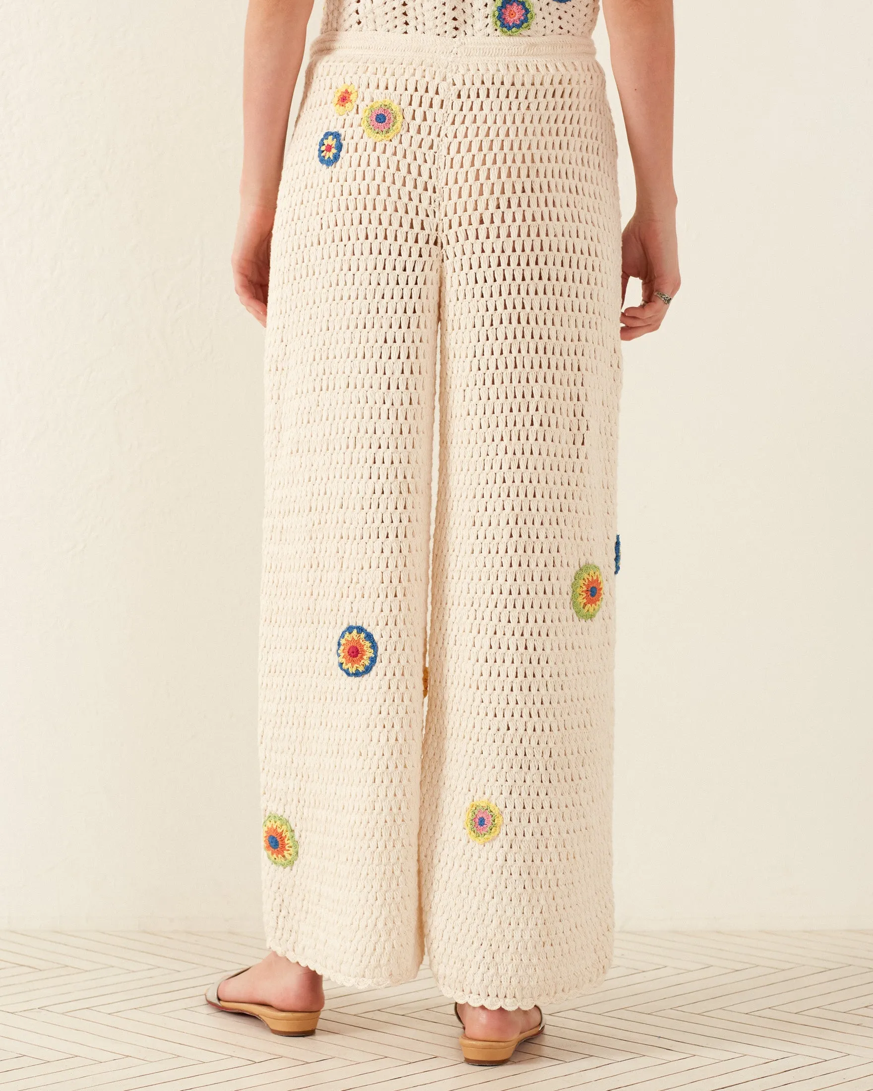 Elia Pearl Flower Crochet Pant