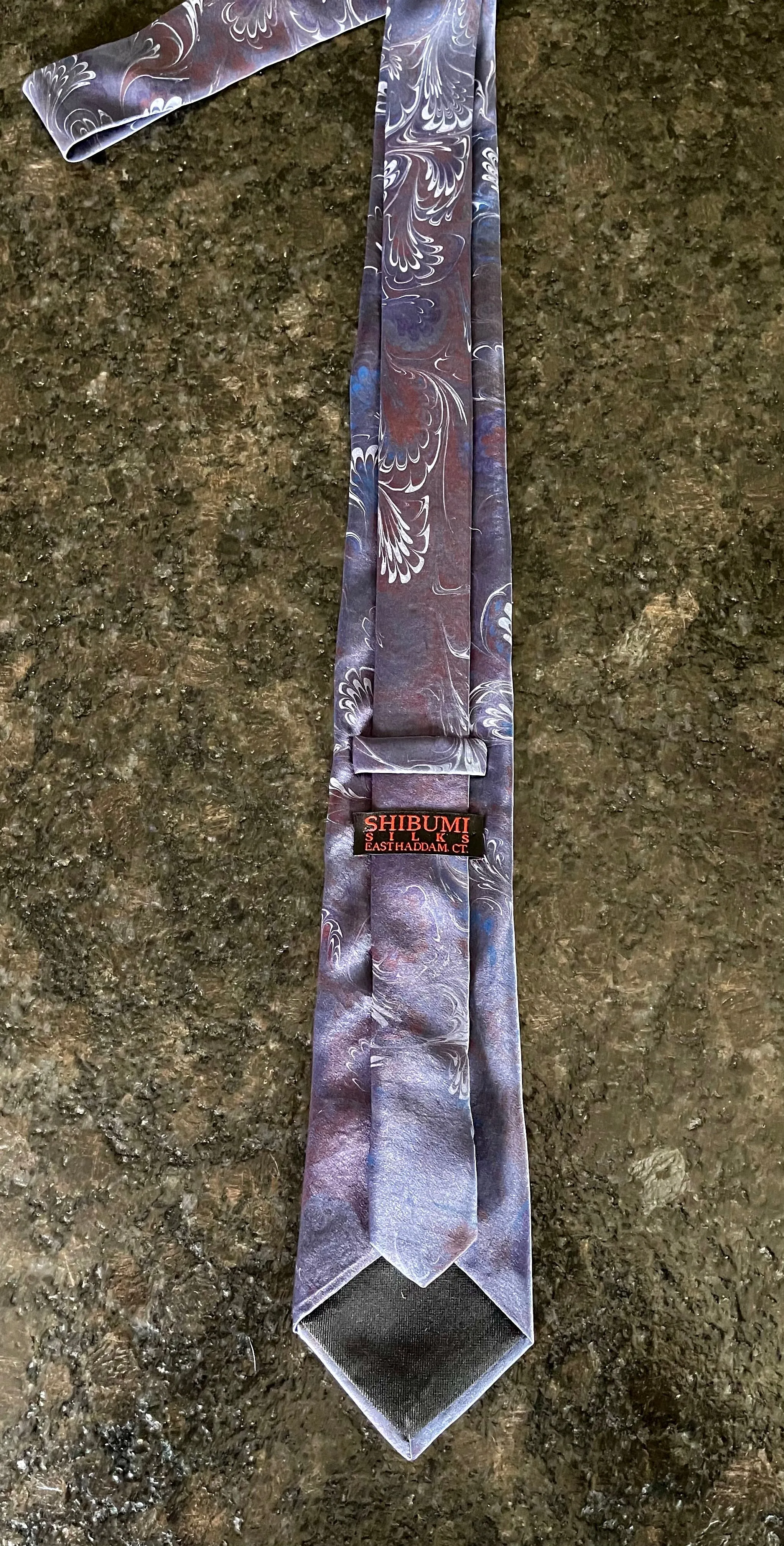 Gray Blue Bouquet Pattern 3” Silk Tie