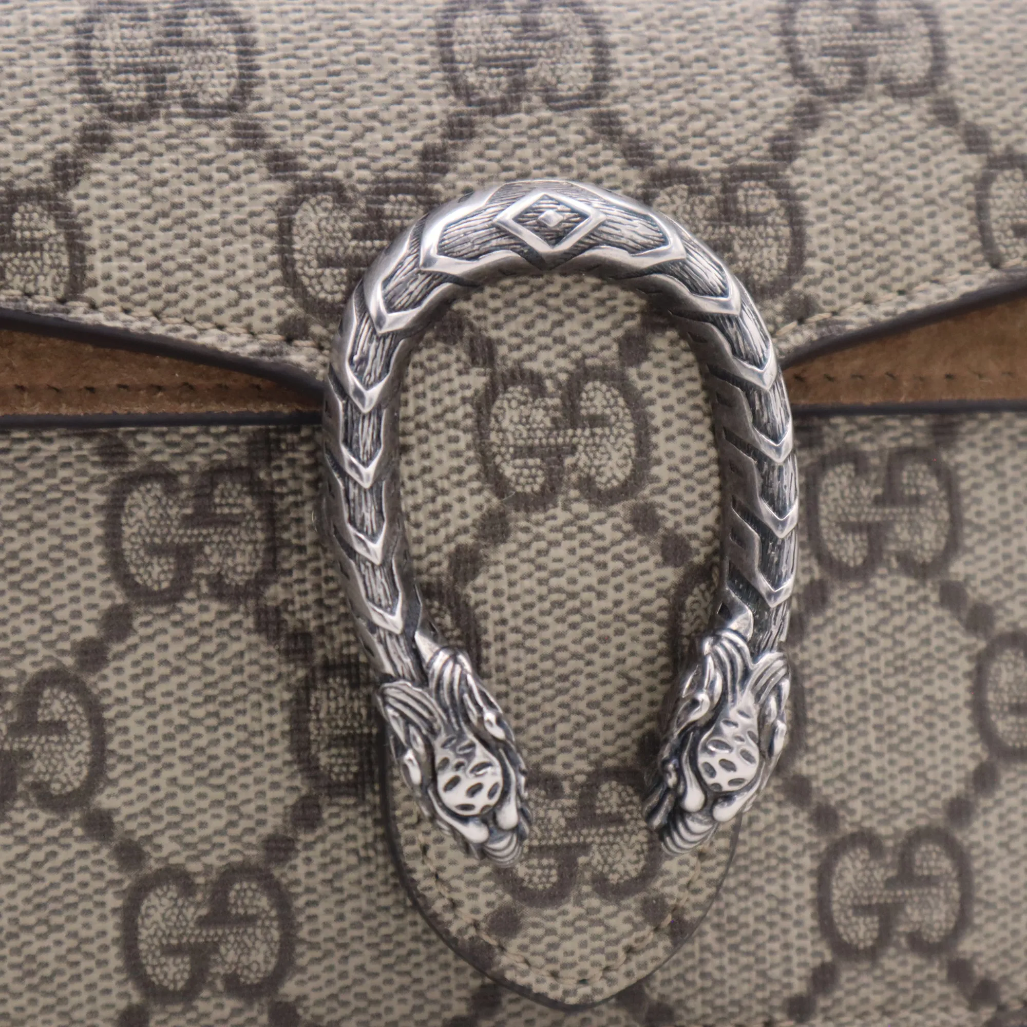 Gucci GG Canvas Dionysus Super Mini Shoulder Bag
