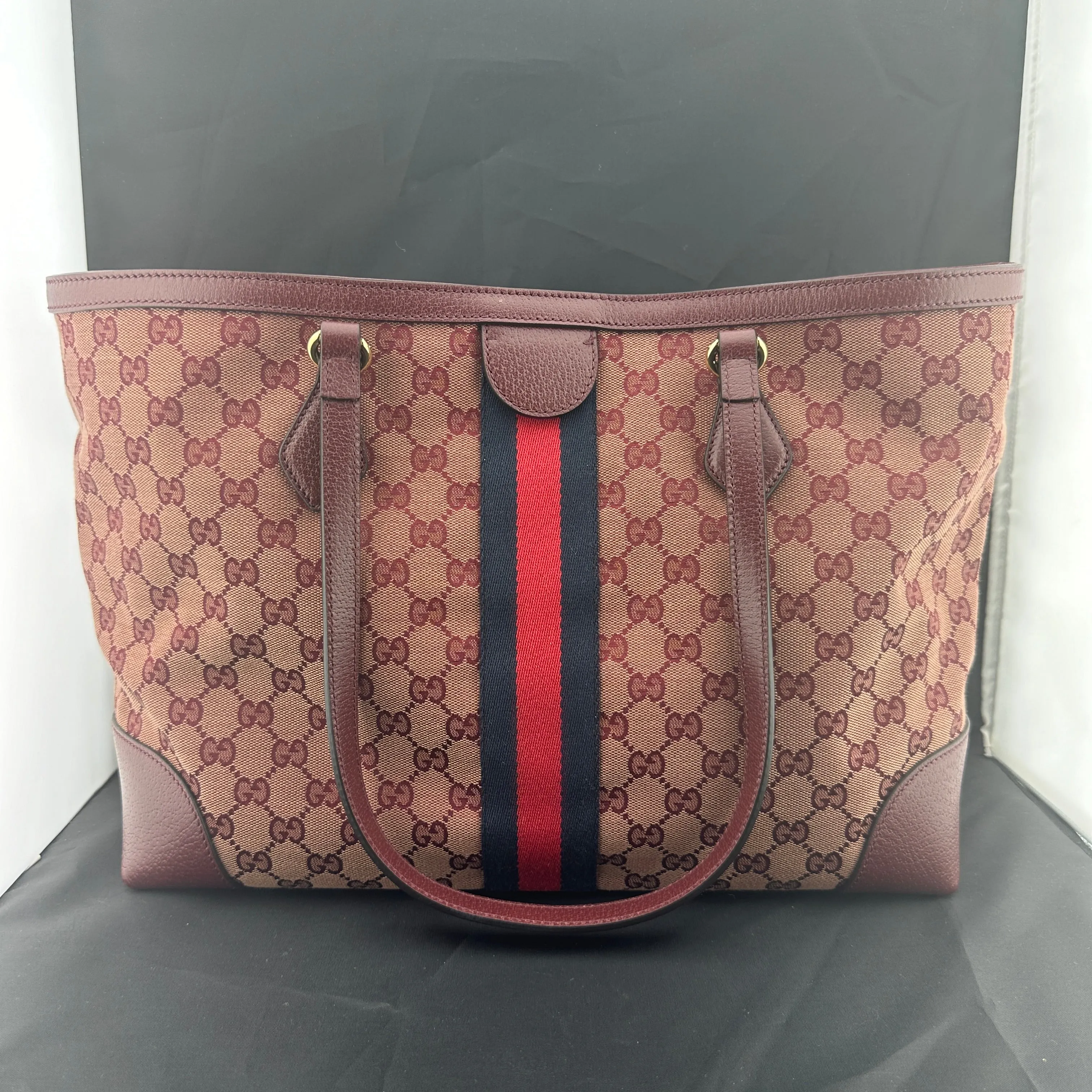 Gucci Ophidia Medium Tote Bag in Burgundy