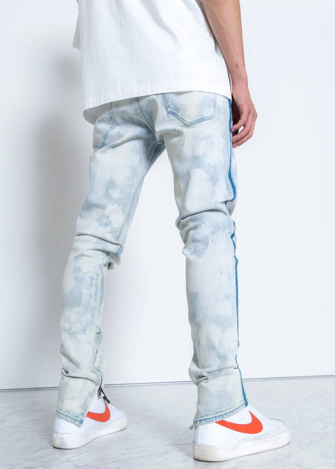 Konus Men's Cloud Washed Slim Fit Denim
