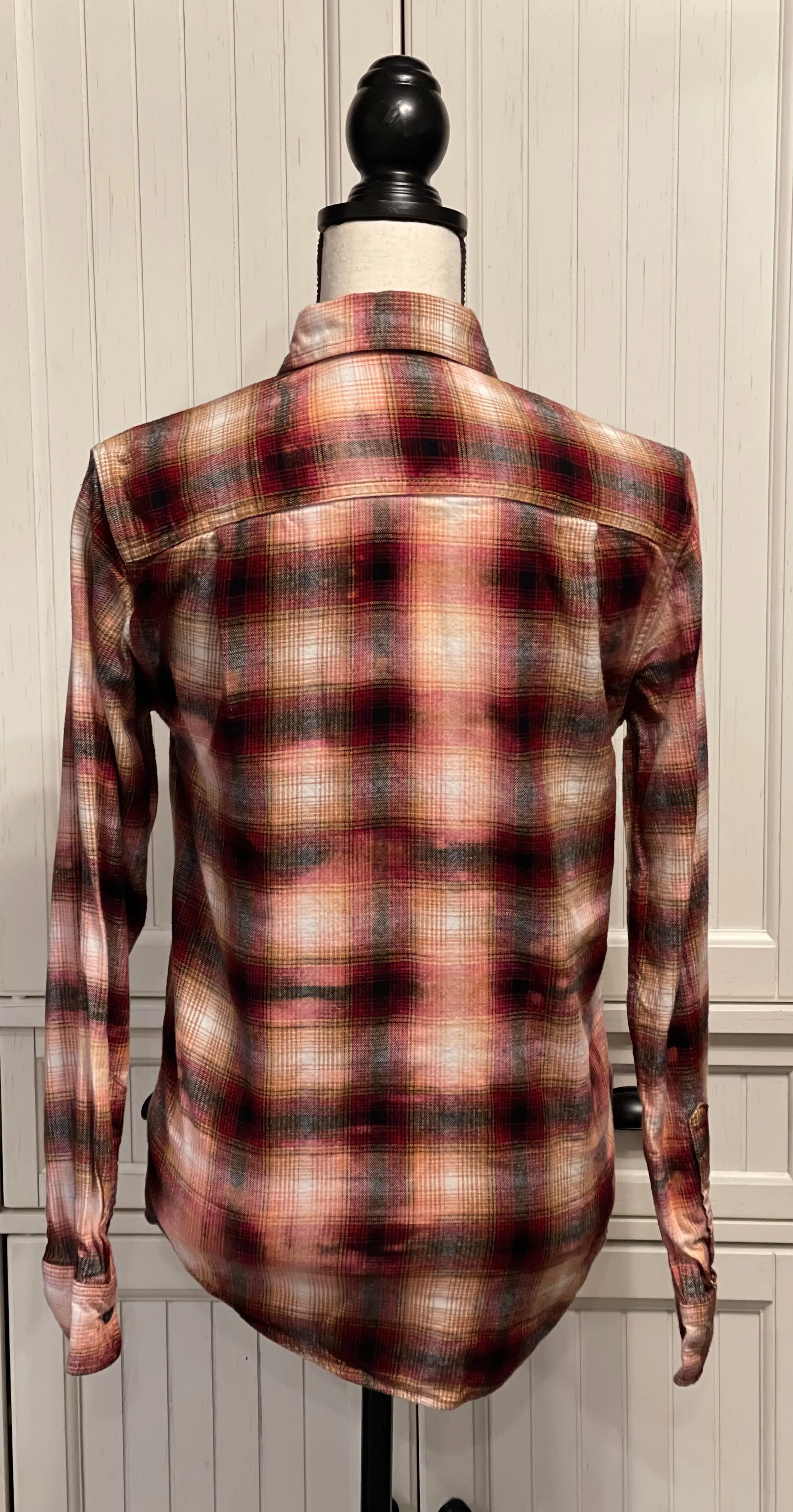 Leigh Distressed Flannel ~ Unisex Size Extra Small