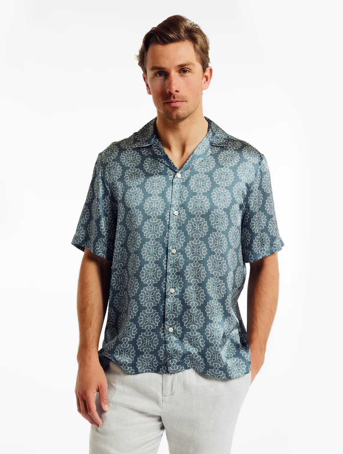 MEDALHAO ROBERTO SILK SHIRT