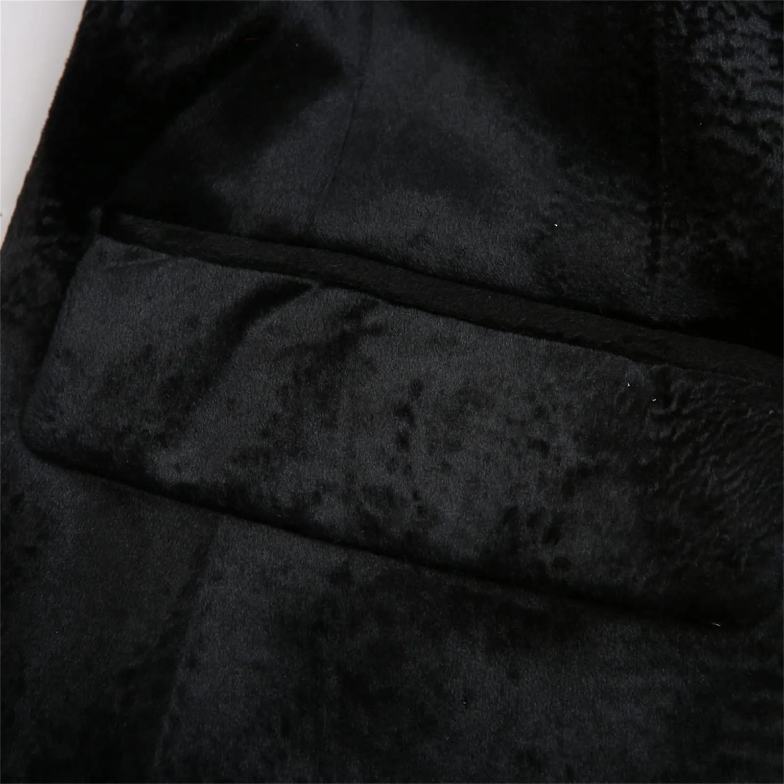Men's Premium Velvet Blazer Jacket Slim Fit Solid Shawl Lapel Tuxedo Suit One Button Dinner Party Prom Sport Coat (Black,3X-Large)
