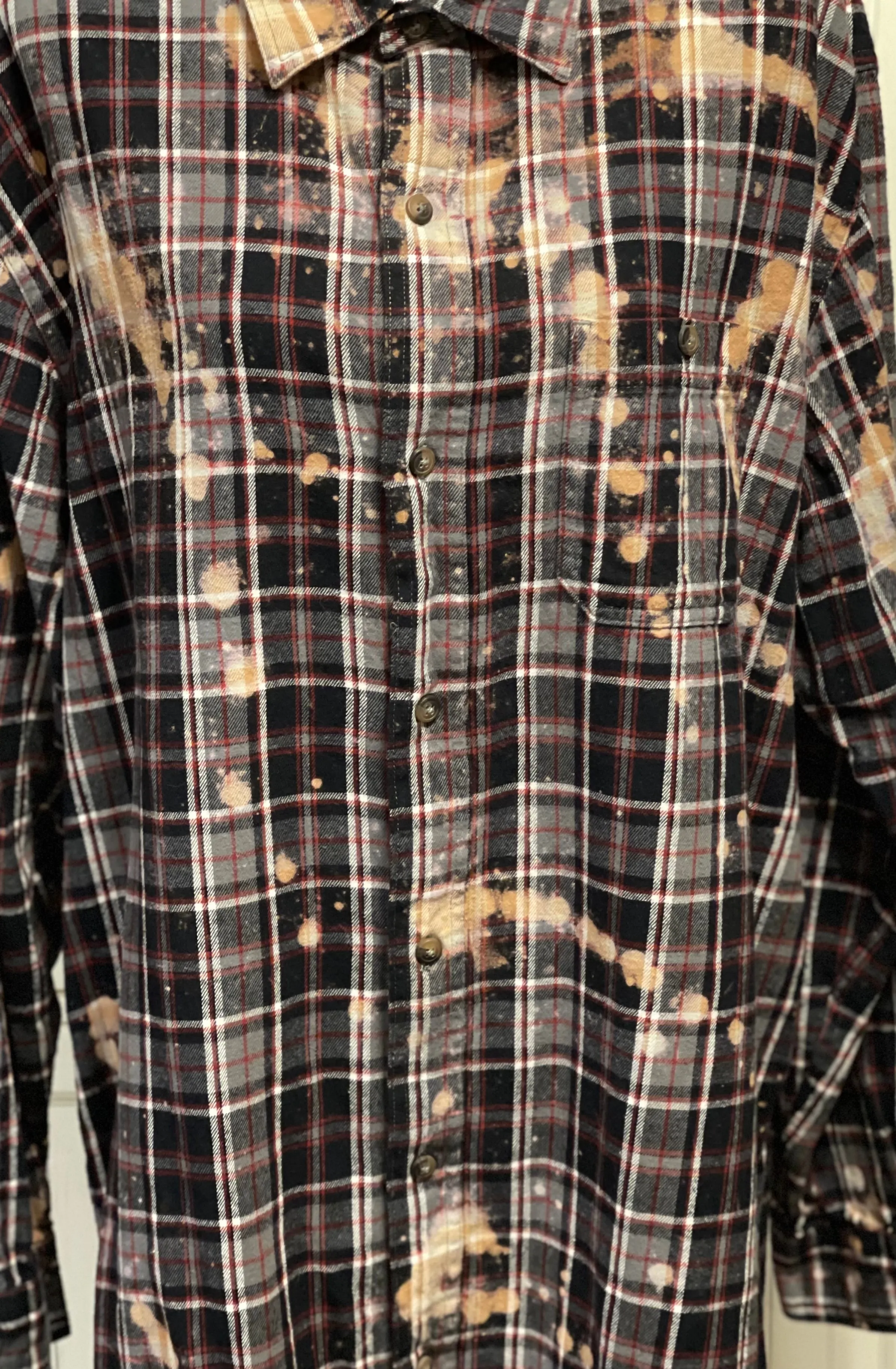 Riki Distressed Flannel ~ Unisex Size XL Tall