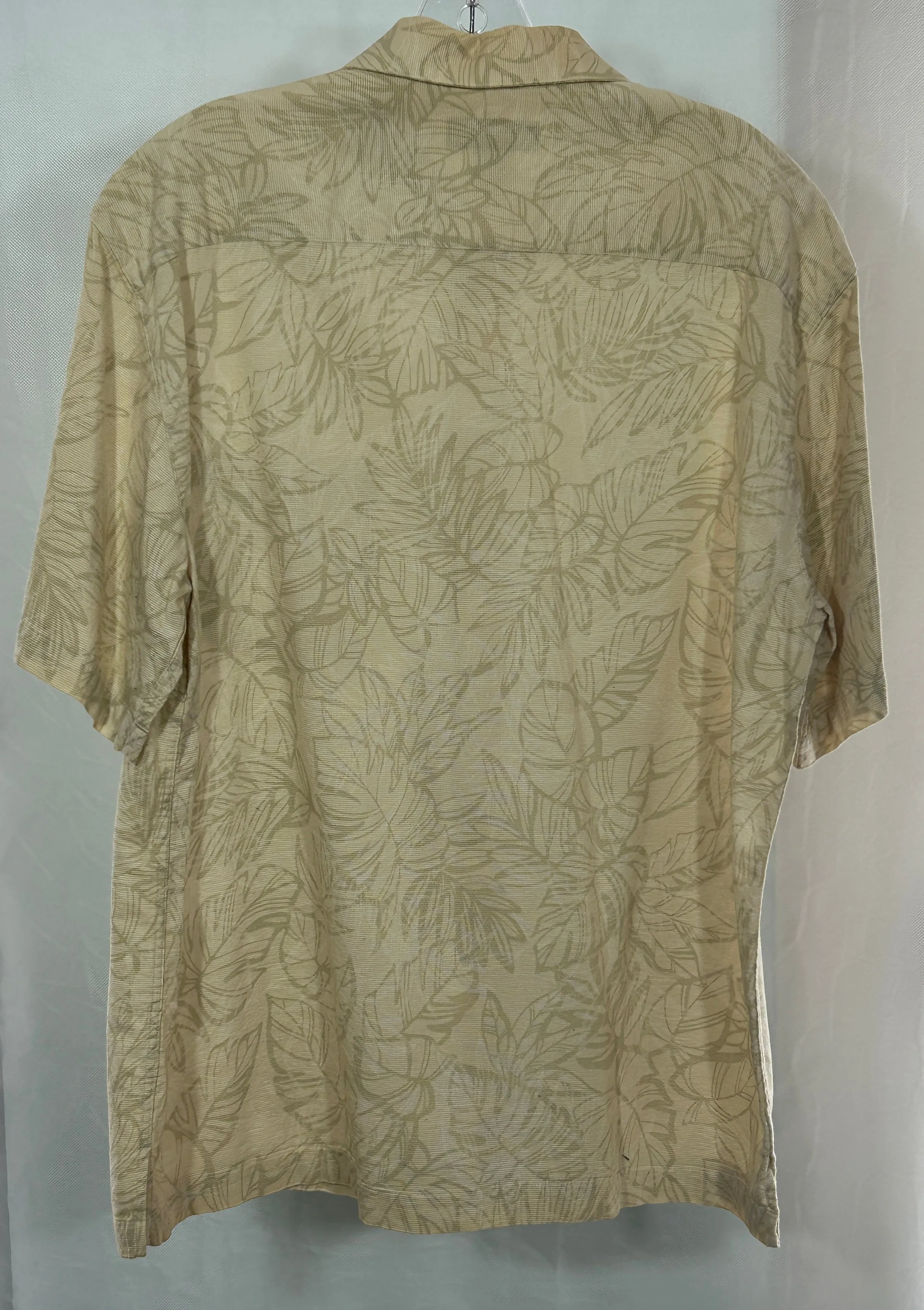 Saddlebred Men's Tropical Leaf Print Button-Up Shirt Size M 100% Cotton Casual Short Sleeve
