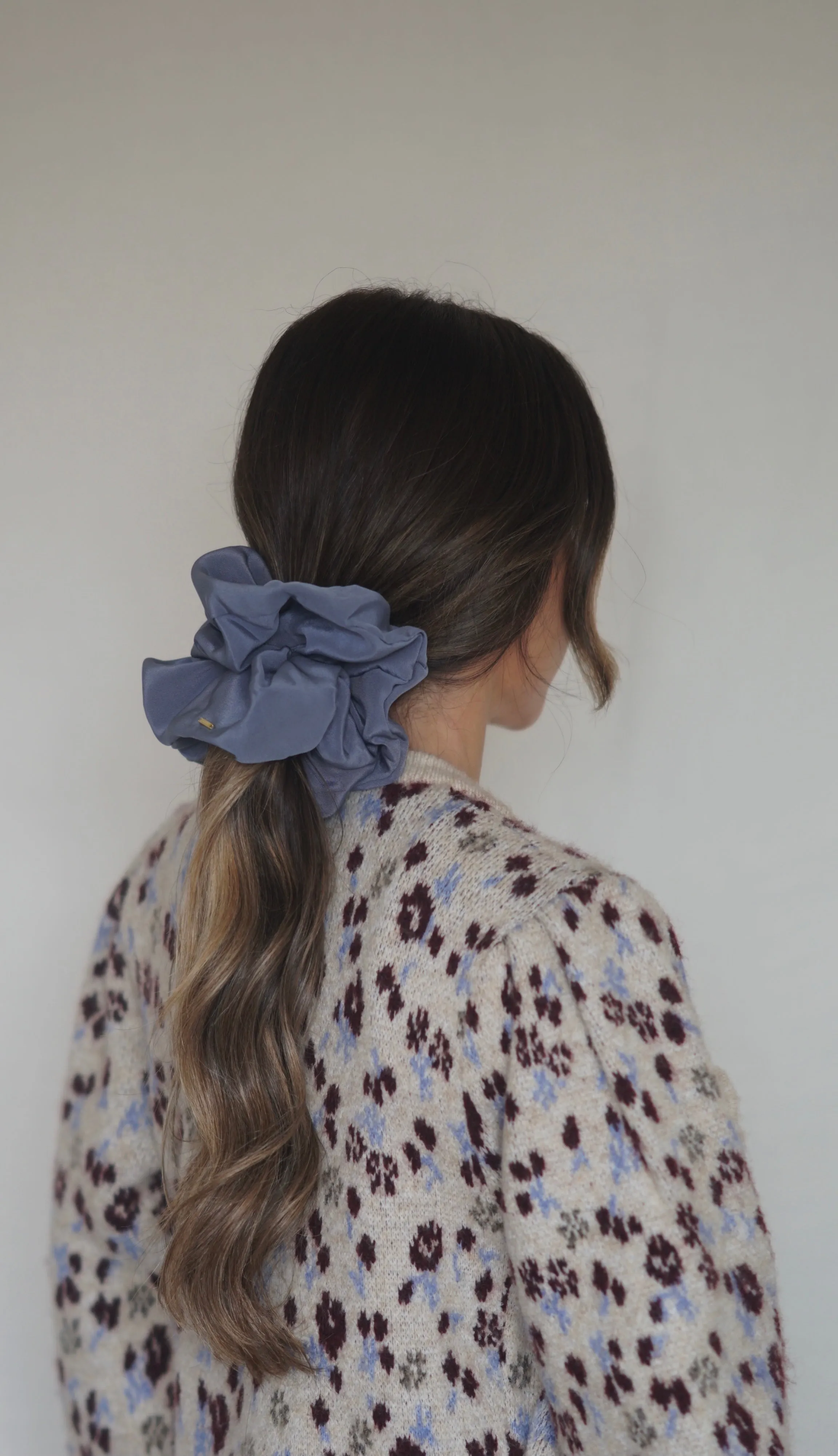 THE ALICE SCRUNCHIE LARGE - BLUEJAY