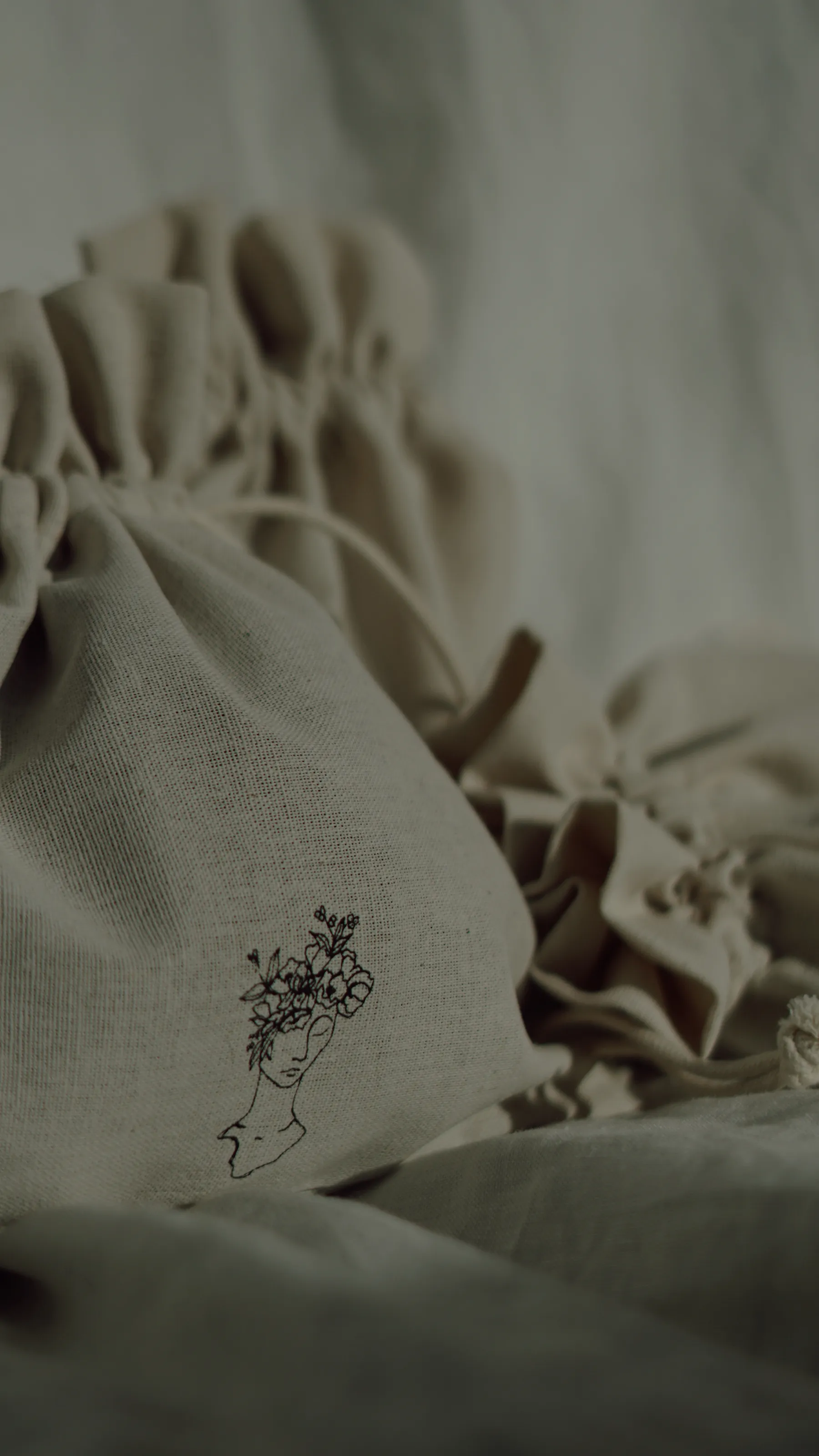 THE ALICE SCRUNCHIE LARGE - BLUEJAY