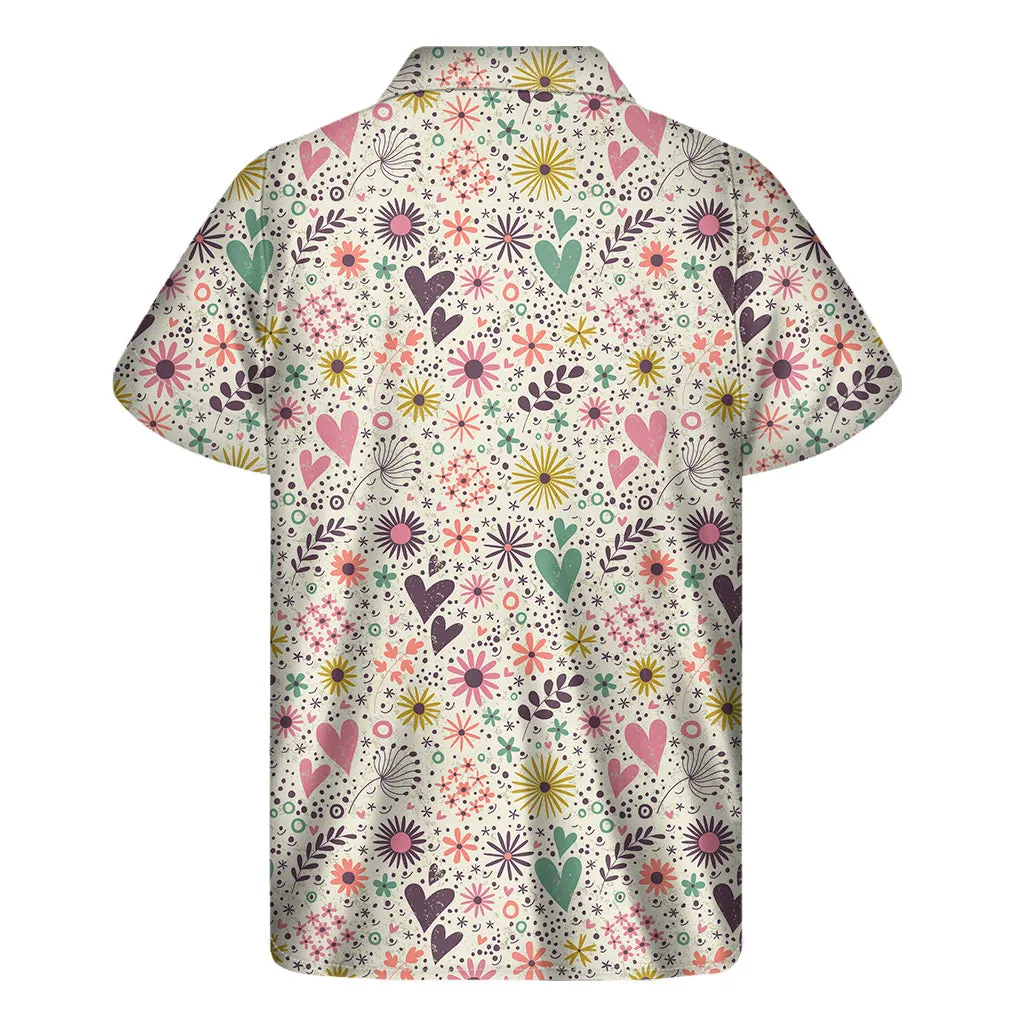 Tropical Vibes: Men's Hawaiian Short Sleeve Shirt with Girly Heart and Flower Pattern