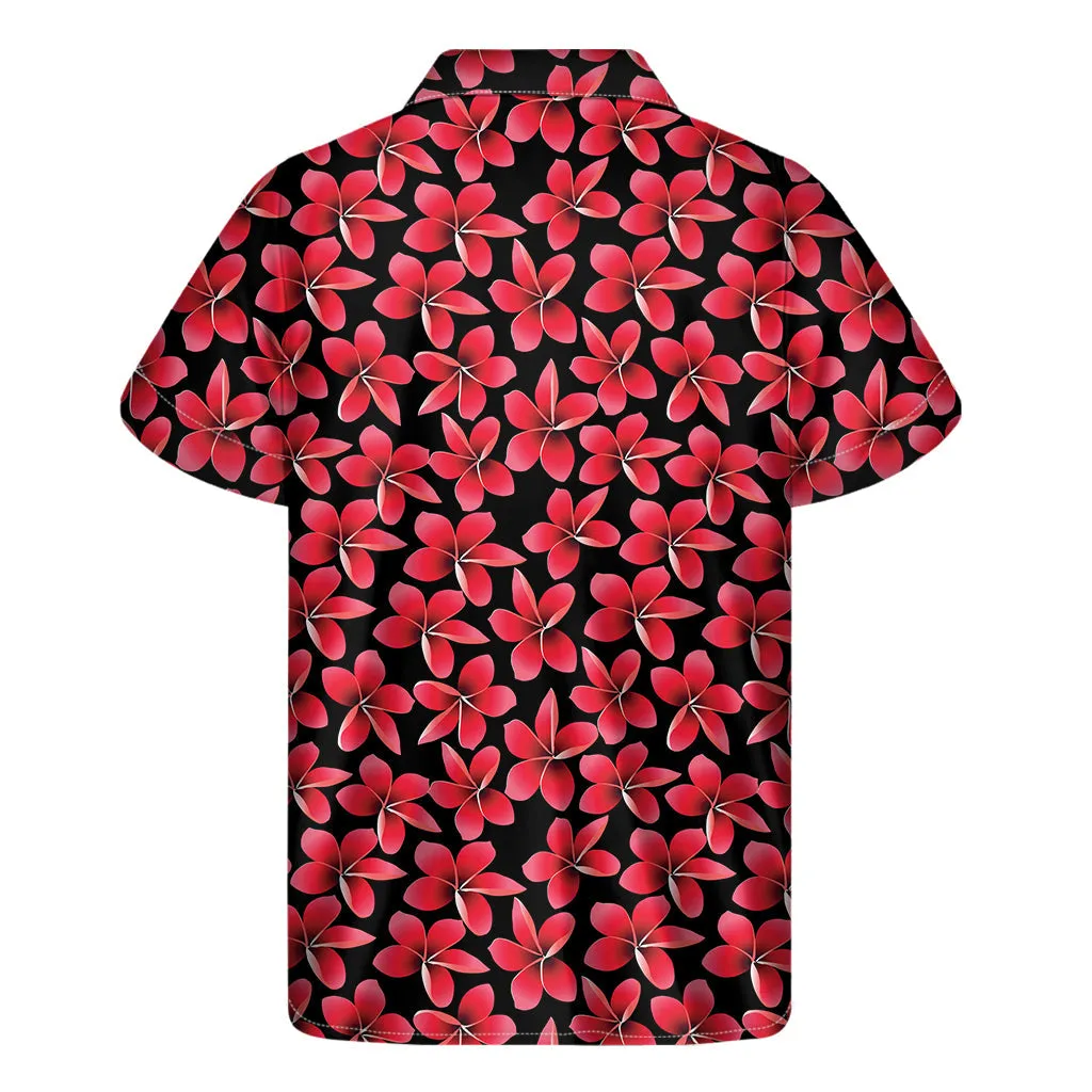 Tropical Vibes: Red and Black Frangipani Pattern Men's Hawaiian Short Sleeve Shirt