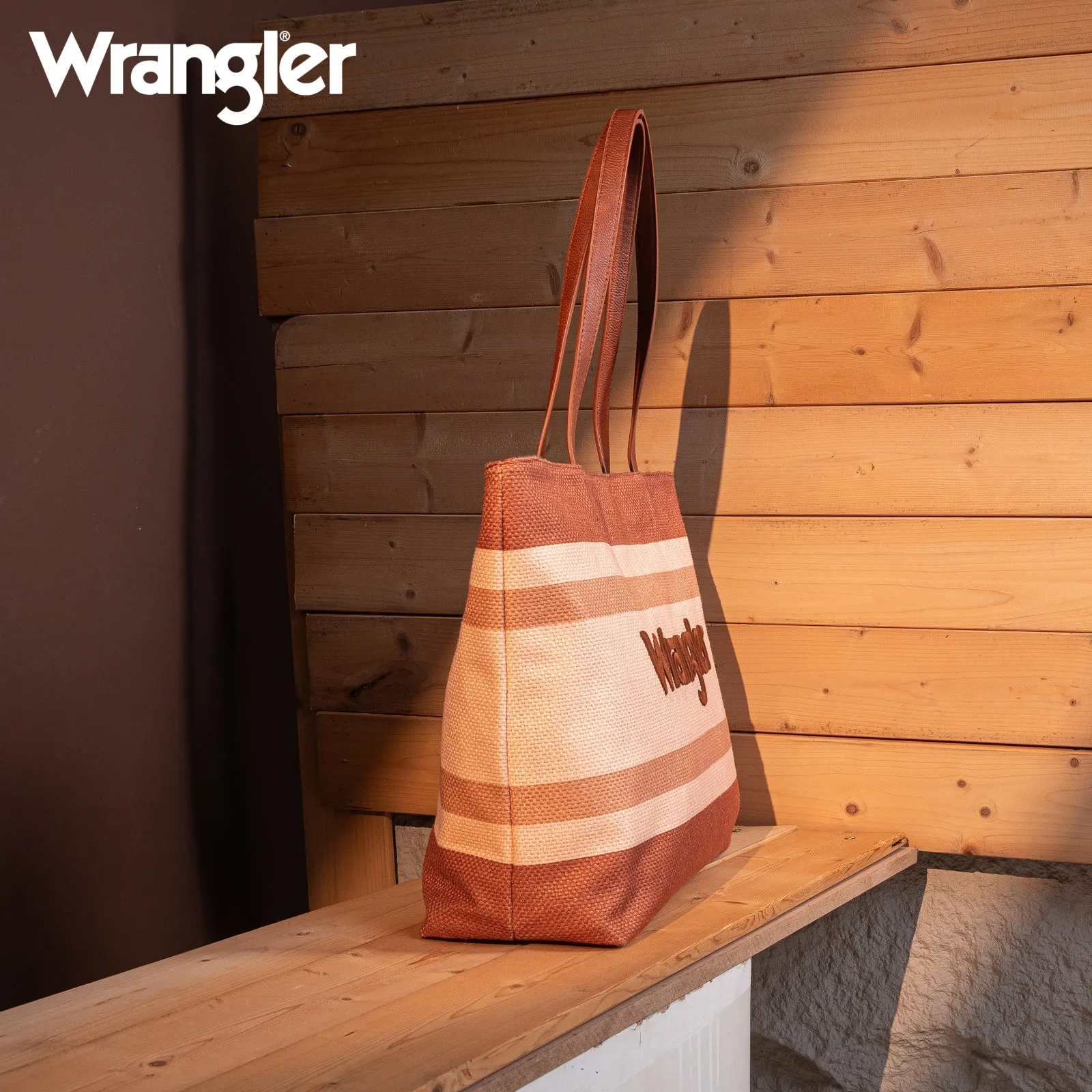WG159-8112 Wrangler Aztec Pattern Dual Sided Print Canvas Tote Bag - Brown