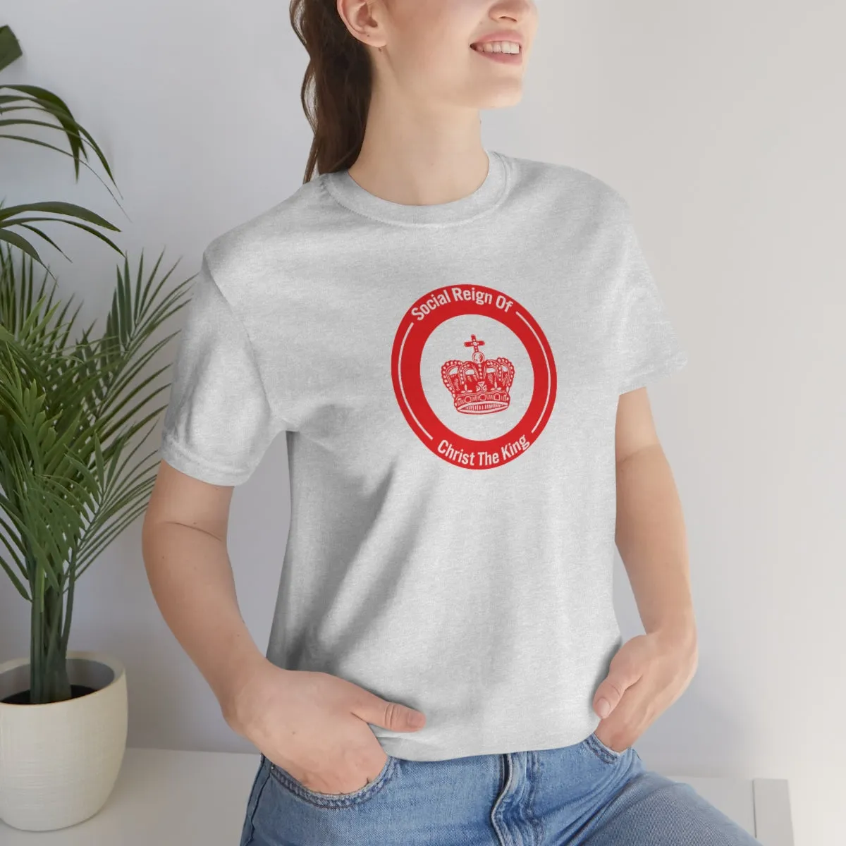 Woman's Christian Catholic Religious Christ the King Crown Red Jersey Short Sleeve Tee
